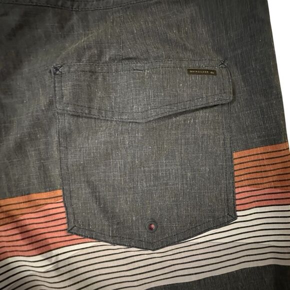 Quiksilver ~ Mens grey Boardshorts ~ size 40 - Picture 6 of 14
